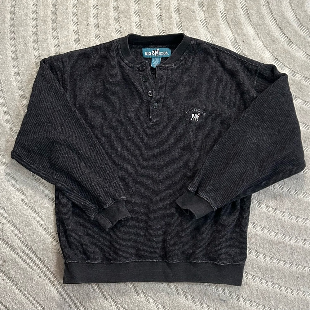 Vintage Big Dogs Embroidered Logo Button Henley Long Sleeve in Grey - Men’s S